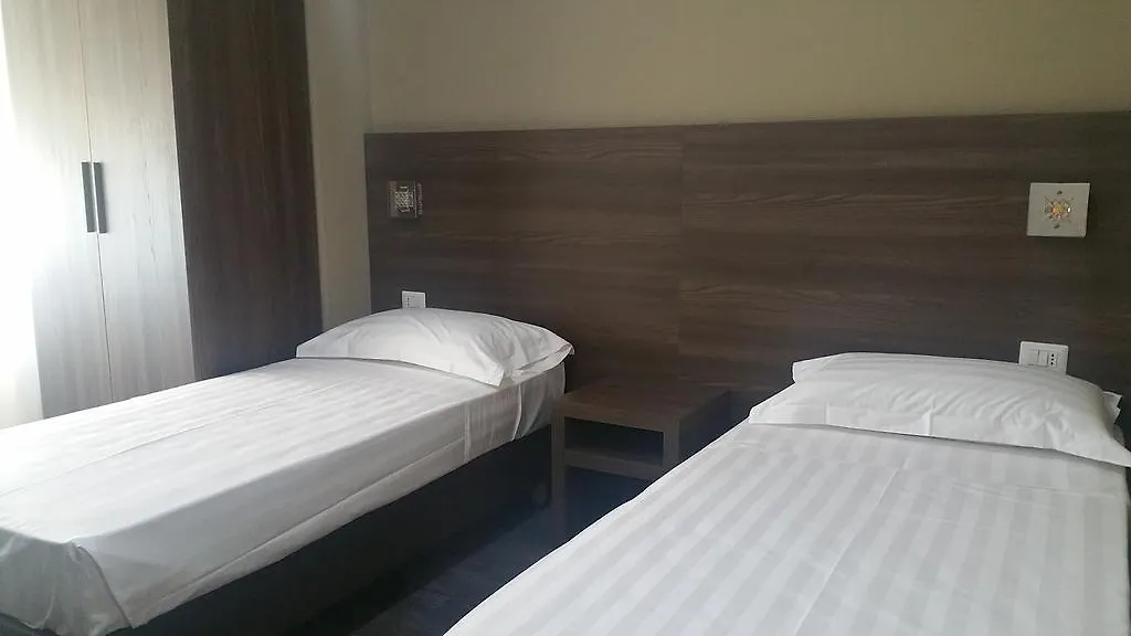***  Hll Hotel Lungolago Lecco-Como Lake Italy