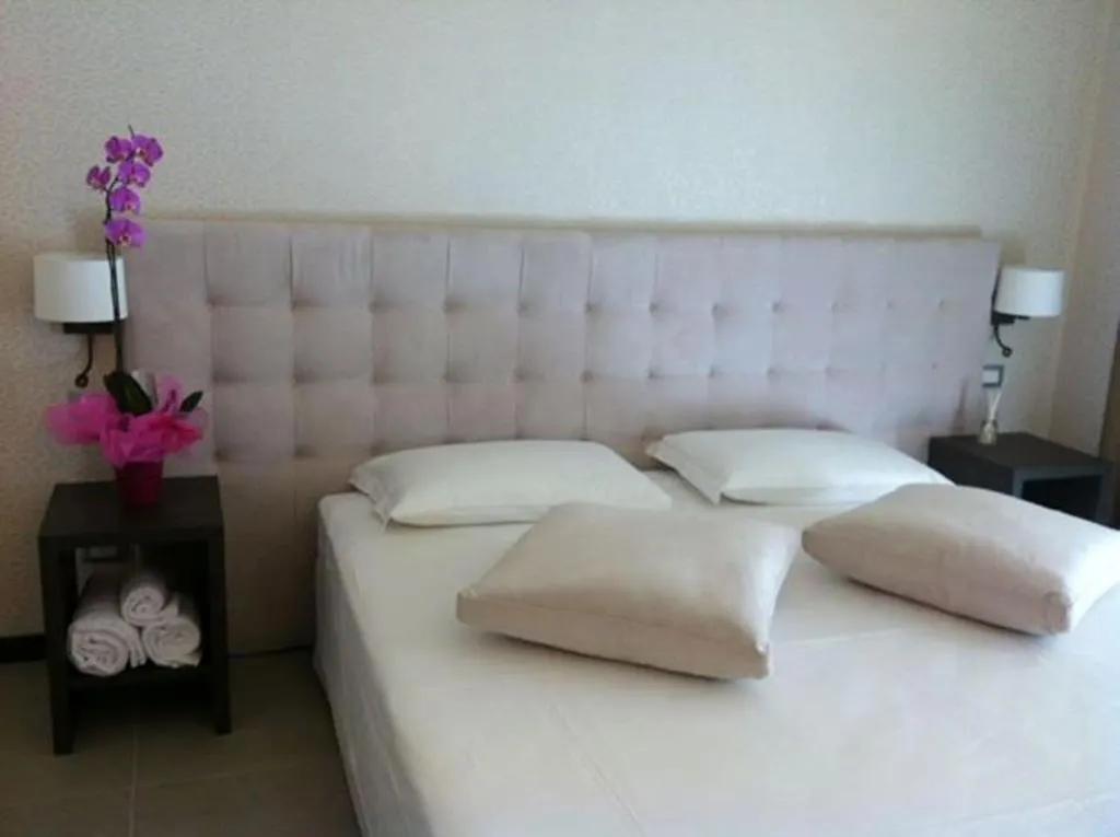 Hll Hotel Lungolago Lecco-Como Lake Lecco