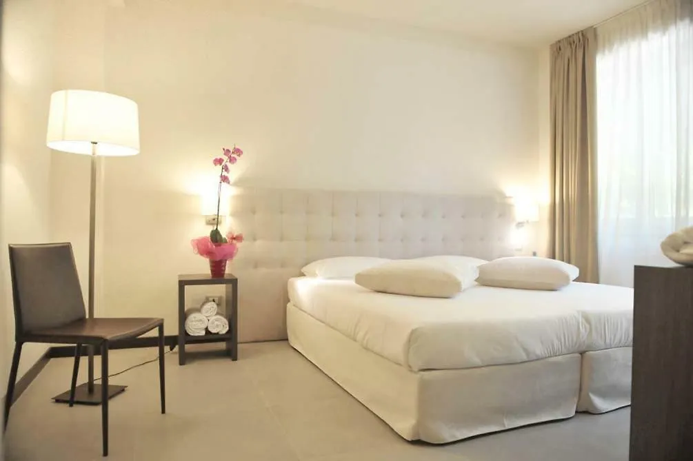 Hll Hotel Lungolago Lecco-Como Lake  Lecco