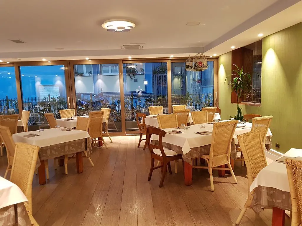 ***  HLL Hotel Lungolago Lecco Italia